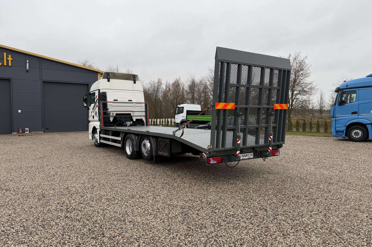 MAN TGX 26.430 - Car transporter truck: picture 4 MAN TGX 26.430 - Car transporter truck: picture 4