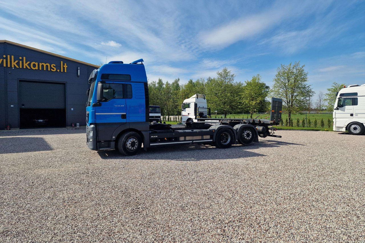 MAN TGX 26.460 - Container transporter/ Swap body truck: picture 3 MAN TGX 26.460 - Container transporter/ Swap body truck: picture 3