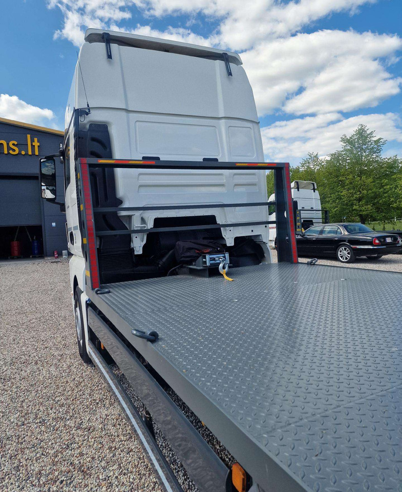 MAN TGX 26.460 - Car transporter truck: picture 3 MAN TGX 26.460 - Car transporter truck: picture 3