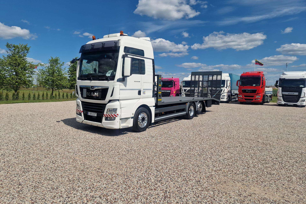 MAN TGX 26.460 - Car transporter truck: picture 1 MAN TGX 26.460 - Car transporter truck: picture 1