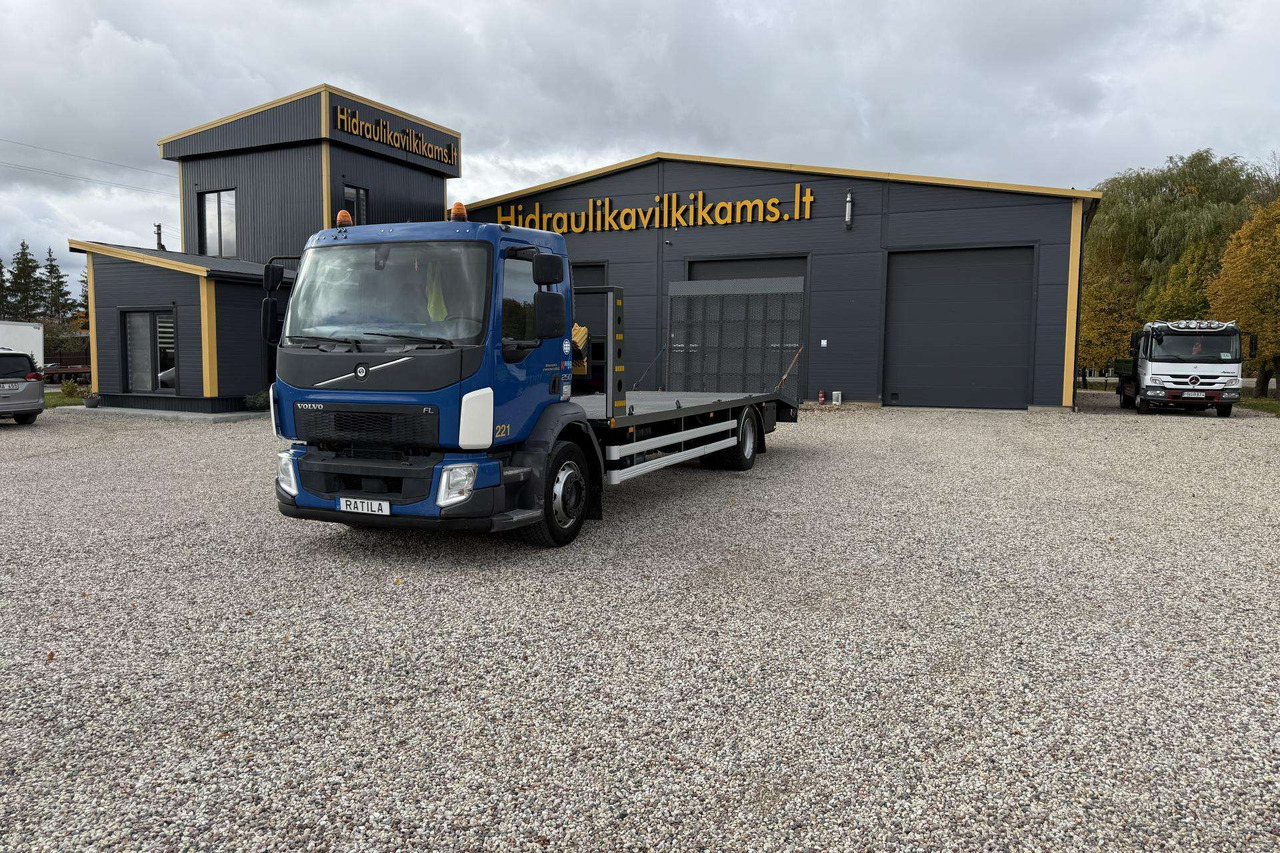 Volvo FE 250 - Car transporter truck: picture 2 Volvo FE 250 - Car transporter truck: picture 2