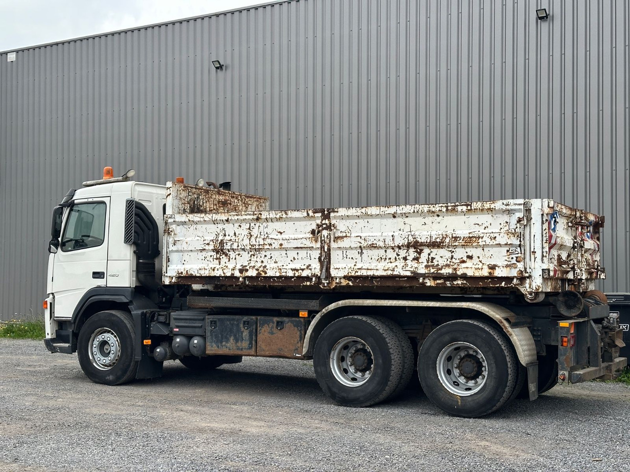 Volvo FM 420 - Hook lift truck: picture 4 Volvo FM 420 - Hook lift truck: picture 4