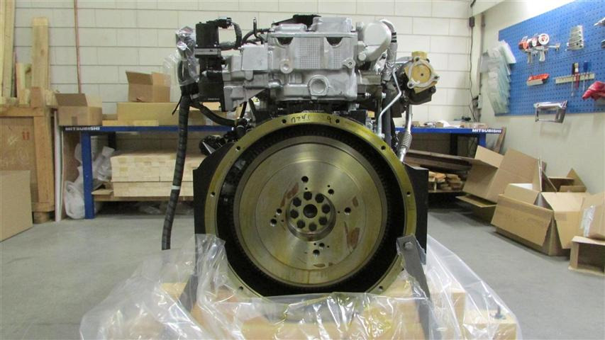 Isuzu 4JJ1XYSJ-01 - Engine for Excavator: picture 3 Isuzu 4JJ1XYSJ-01 - Engine for Excavator: picture 3