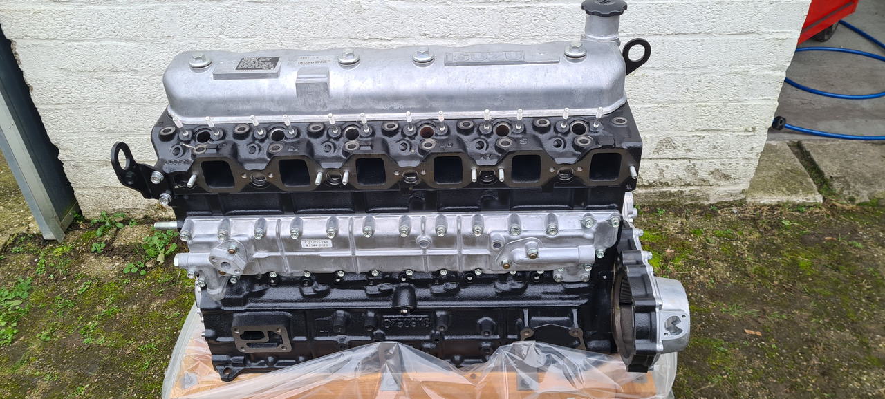 Isuzu NEW Long Block 6BD1 - Engine for Excavator: picture 5 Isuzu NEW Long Block 6BD1 - Engine for Excavator: picture 5