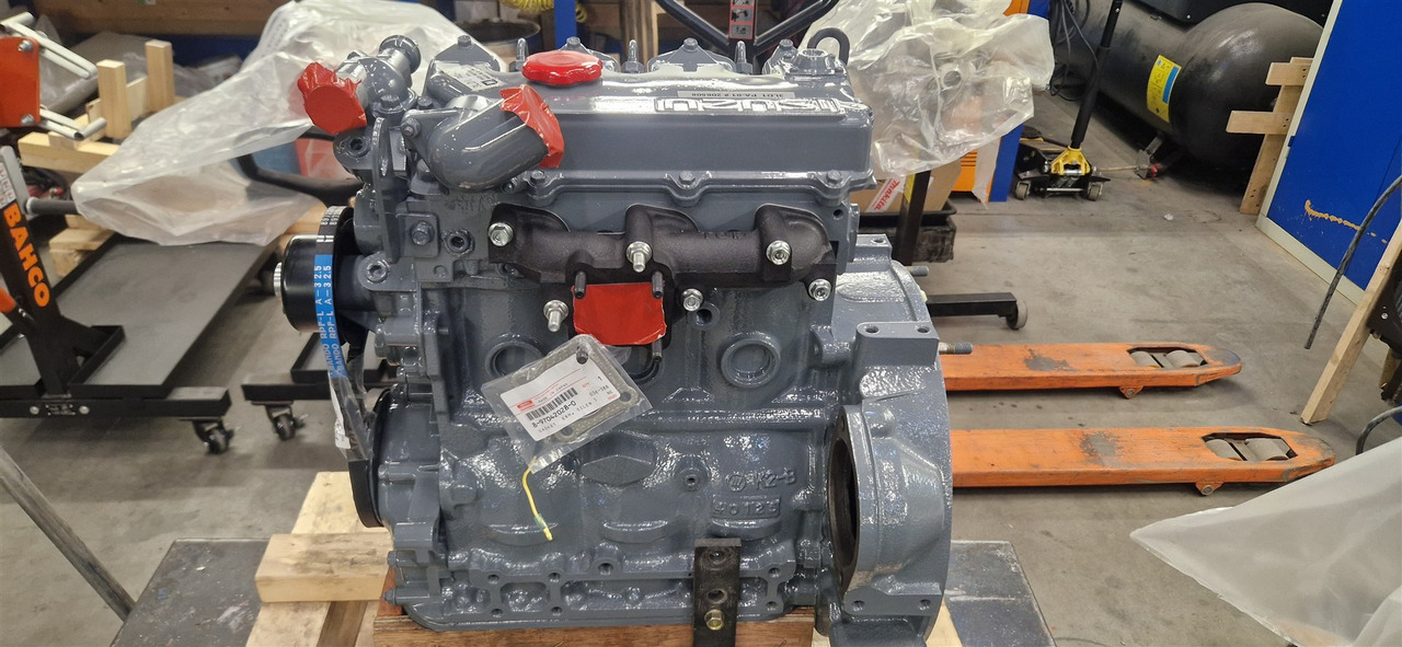 Isuzu RECON 3LD1 PA01 - Engine for Excavator: picture 1 Isuzu RECON 3LD1 PA01 - Engine for Excavator: picture 1