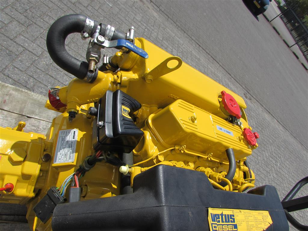 Mitsubishi/ Vetus based on RECON L3E engine Mitsubishi - Engine for Other machinery: picture 5 Mitsubishi/ Vetus based on RECON L3E engine Mitsubishi - Engine for Other machinery: picture 5