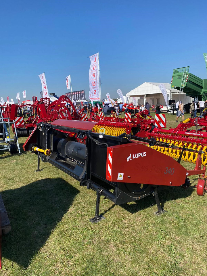 New Harvester attachment Lupus Schwadaufnehmer / Pickup header / Ramasseurs d'andains / Recogedor de hileras / Raccoglitore di andane / Подборщик валков / Podbieracz pokosów 3,4 m: picture 8 New Harvester attachment Lupus Schwadaufnehmer / Pickup header / Ramasseurs d'andains / Recogedor de hileras / Raccoglitore di andane / Подборщик валков / Podbieracz pokosów 3,4 m: picture 8