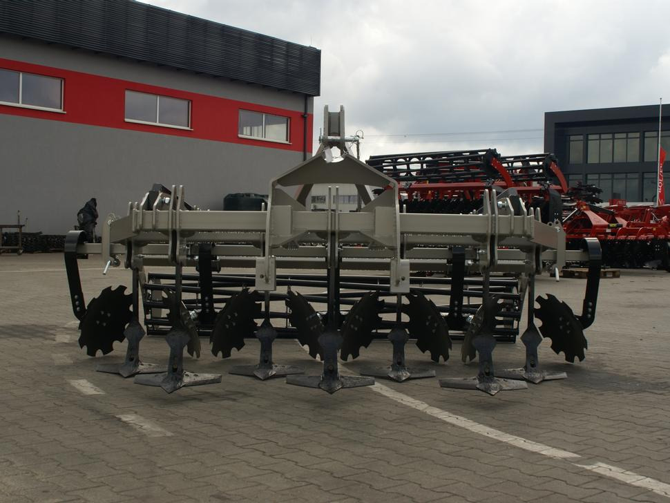 ROLEX Flügelschargrubber / Stubble cultivator / Dechaumeur à dents / Aratri stoppiatori / Стерневой культиватор / Agregat podorywkowy 3 m - Cultivator: picture 2 ROLEX Flügelschargrubber / Stubble cultivator / Dechaumeur à dents / Aratri stoppiatori / Стерневой культиватор / Agregat podorywkowy 3 m - Cultivator: picture 2