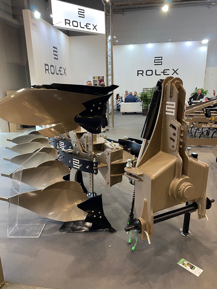 ROLEX Volldrehpflug / Rotary plough / Charrue réversible / Aratro reversibile / Оборотный плуг / Pług obrotowy 3+1 - Plough: picture 4 ROLEX Volldrehpflug / Rotary plough / Charrue réversible / Aratro reversibile / Оборотный плуг / Pług obrotowy 3+1 - Plough: picture 4
