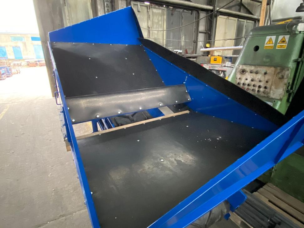 New Potato equipment ROLMET Vorratsbunker / Receiving hopper / Trémie de réception / Cesto di ricezione / Tolva receptora de rodillo / Приёмная корзина / Kosz przyjęciowy KP-1: picture 10 New Potato equipment ROLMET Vorratsbunker / Receiving hopper / Trémie de réception / Cesto di ricezione / Tolva receptora de rodillo / Приёмная корзина / Kosz przyjęciowy KP-1: picture 10