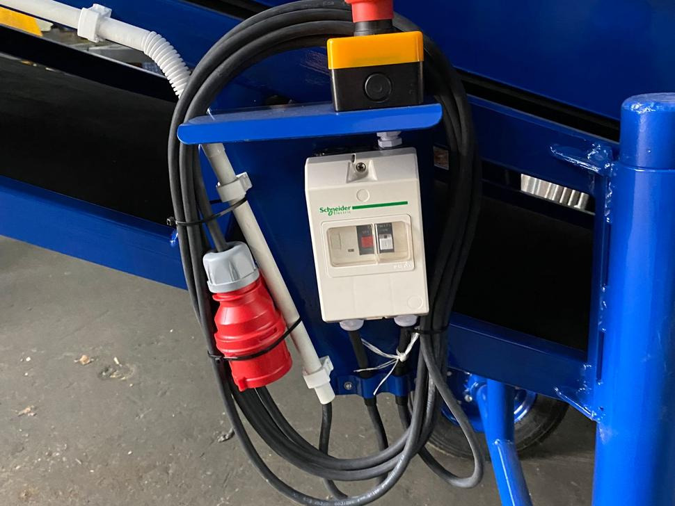 New Potato equipment ROLMET Vorratsbunker / Receiving hopper / Trémie de réception / Cesto di ricezione / Tolva receptora de rodillo / Приёмная корзина / Kosz przyjęciowy KP-1: picture 7 New Potato equipment ROLMET Vorratsbunker / Receiving hopper / Trémie de réception / Cesto di ricezione / Tolva receptora de rodillo / Приёмная корзина / Kosz przyjęciowy KP-1: picture 7