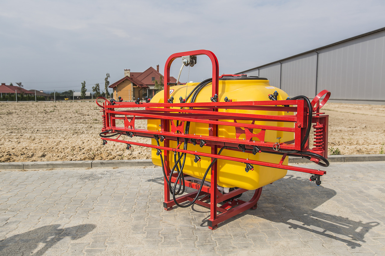 WOPROL Feldspritze / Sprayer / Pulvérisateur / Opryskiwacz 600 L - Tractor mounted sprayer: picture 1 WOPROL Feldspritze / Sprayer / Pulvérisateur / Opryskiwacz 600 L - Tractor mounted sprayer: picture 1