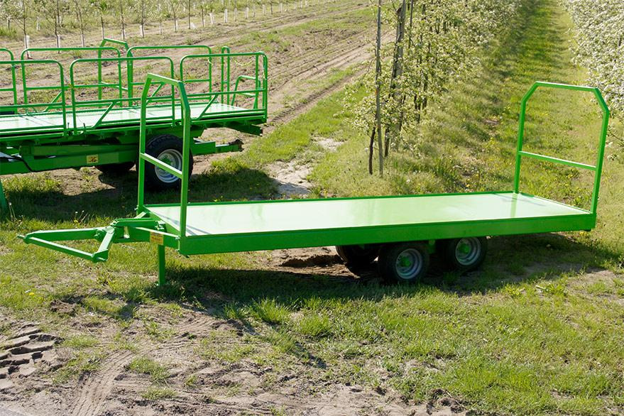 Wodziński Plattform für Obstbau / Orchard platform / Plateau de verger / Platforma sadownicza - Farm platform trailer: picture 3 Wodziński Plattform für Obstbau / Orchard platform / Plateau de verger / Platforma sadownicza - Farm platform trailer: picture 3