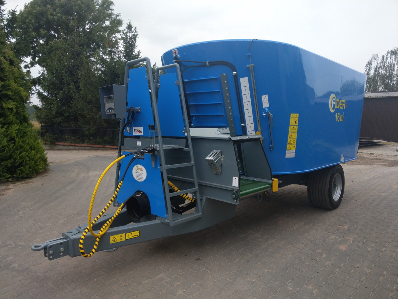 ZAMET Futtermischwagen / Feed mixer / Melangeuse / Carro miscelatore / Vagoneta de alimentación /Кормораздатчик / Wóz paszowy 16 m3 - Forage mixer wagon: picture 1 ZAMET Futtermischwagen / Feed mixer / Melangeuse / Carro miscelatore / Vagoneta de alimentación /Кормораздатчик / Wóz paszowy 16 m3 - Forage mixer wagon: picture 1