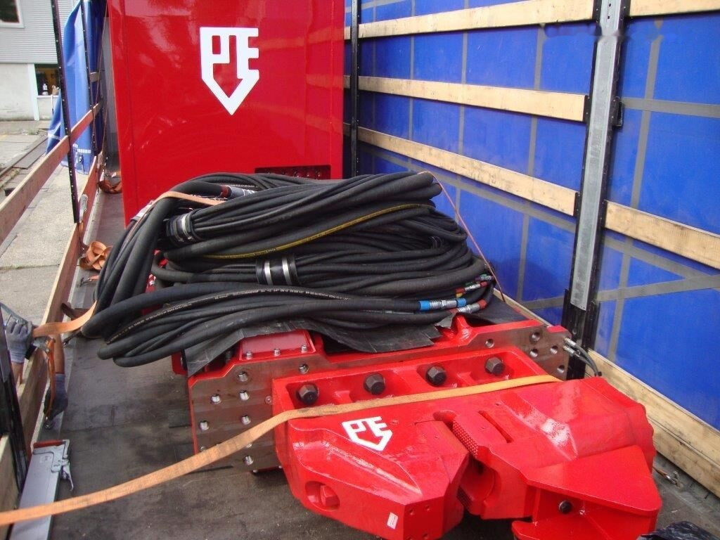 PVE 20VM - Pile driver: picture 4 PVE 20VM - Pile driver: picture 4