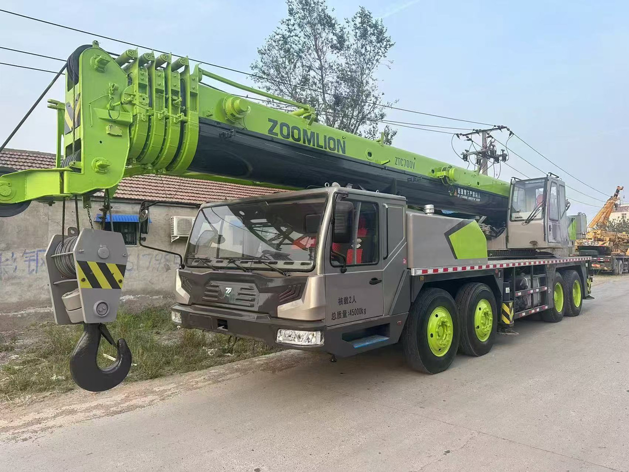 ZOOMLION ZTC701V - Mobile crane: picture 5 ZOOMLION ZTC701V - Mobile crane: picture 5
