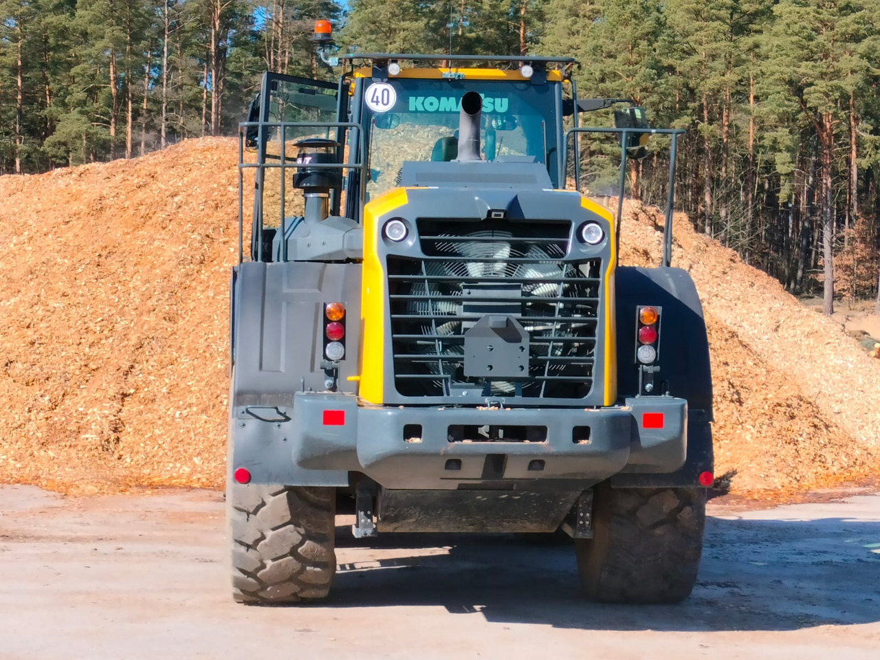 KOMATSU WA380 - Wheel loader: picture 5 KOMATSU WA380 - Wheel loader: picture 5