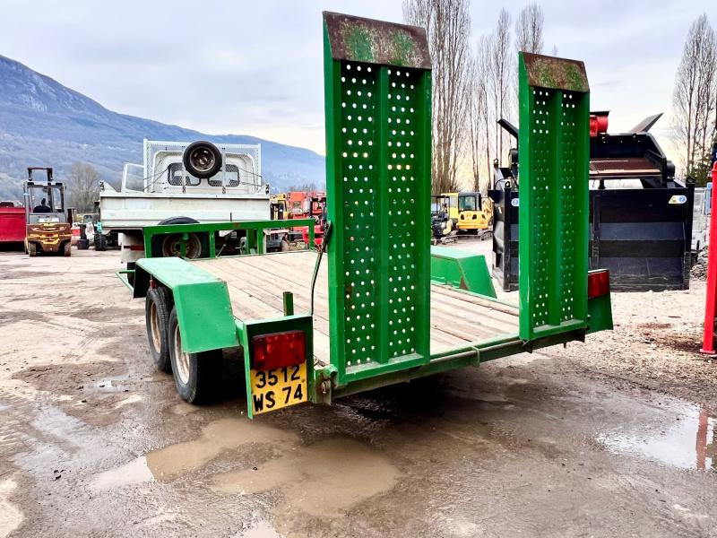 Bouveret R23200 REMORQUE PORTE ENGIN 2 ESSIEUX 3,2T - Low loader trailer: picture 3 Bouveret R23200 REMORQUE PORTE ENGIN 2 ESSIEUX 3,2T - Low loader trailer: picture 3
