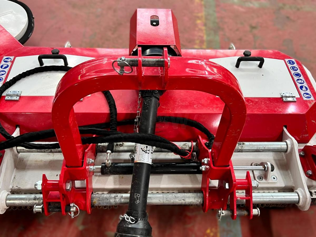 Giemme FMU180 Tondeuse portée attache 3 points pour tracteur - Flail mower: picture 5 Giemme FMU180 Tondeuse portée attache 3 points pour tracteur - Flail mower: picture 5