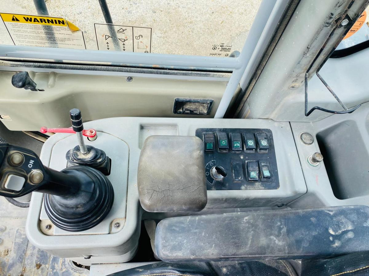 Leasing of HYUNDAI Chargeuse articulé HL770-7A 23T HYUNDAI Chargeuse articulé HL770-7A 23T: picture 17 Leasing of HYUNDAI Chargeuse articulé HL770-7A 23T HYUNDAI Chargeuse articulé HL770-7A 23T: picture 17