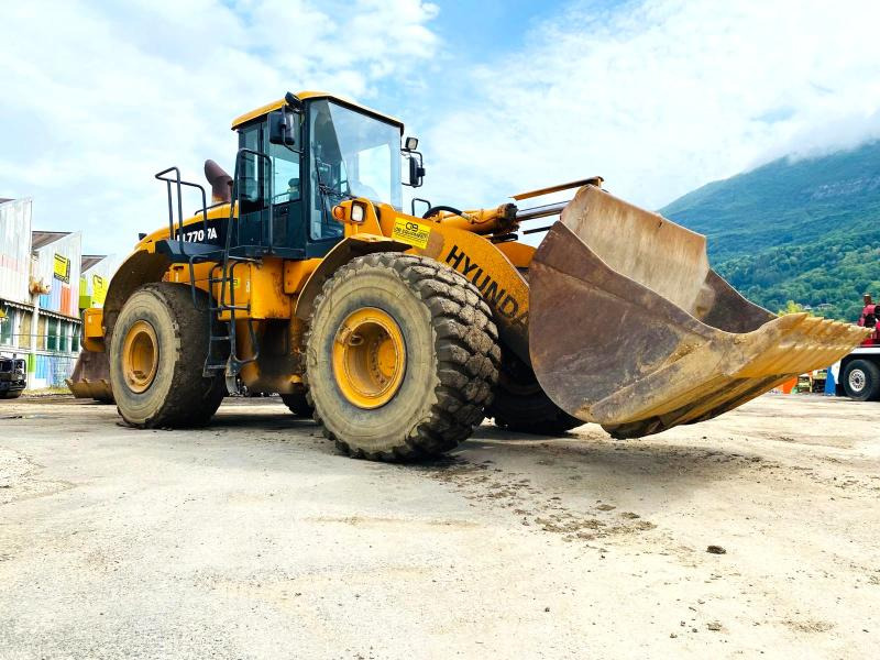 Leasing of HYUNDAI Chargeuse articulé HL770-7A 23T HYUNDAI Chargeuse articulé HL770-7A 23T: picture 8 Leasing of HYUNDAI Chargeuse articulé HL770-7A 23T HYUNDAI Chargeuse articulé HL770-7A 23T: picture 8