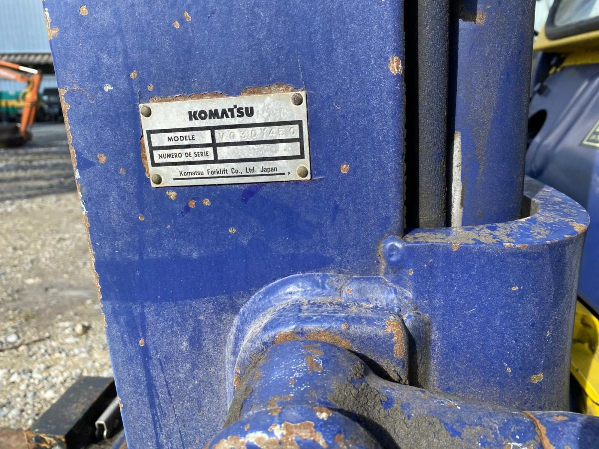 Diesel forklift KOMATSU Chariot élévateur diesel FD30T14: picture 11