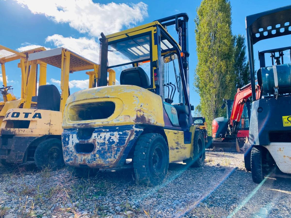 KOMATSU Chariot élévateur diesel FD30T14 - Diesel forklift: picture 4 KOMATSU Chariot élévateur diesel FD30T14 - Diesel forklift: picture 4