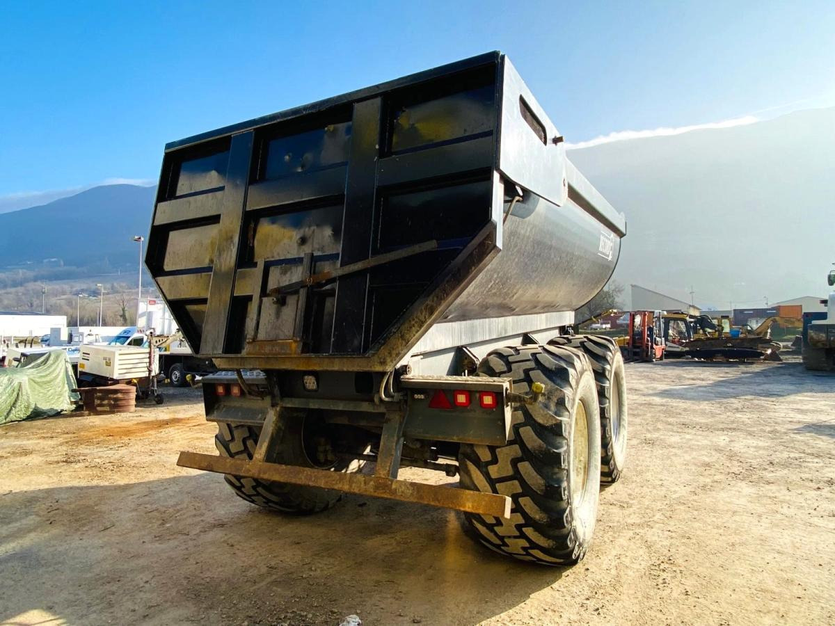 RECORD R TP17 REMORQUE AGRICOLE - Farm tipping trailer/ Dumper: picture 3 RECORD R TP17 REMORQUE AGRICOLE - Farm tipping trailer/ Dumper: picture 3