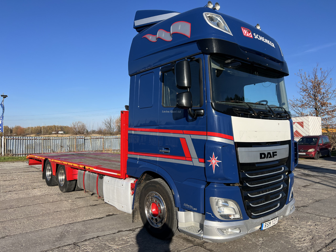 DAF XF510 - Car transporter truck: picture 3 DAF XF510 - Car transporter truck: picture 3