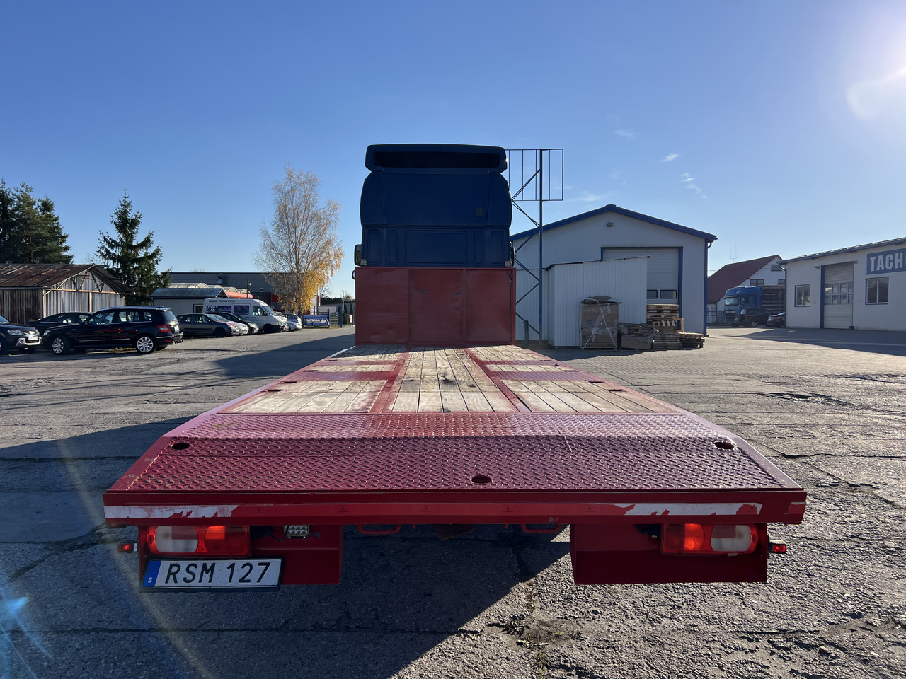 DAF XF510 - Car transporter truck: picture 5 DAF XF510 - Car transporter truck: picture 5