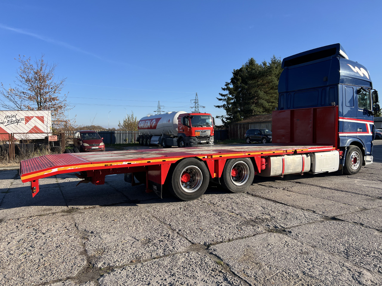 DAF XF510 - Car transporter truck: picture 4 DAF XF510 - Car transporter truck: picture 4