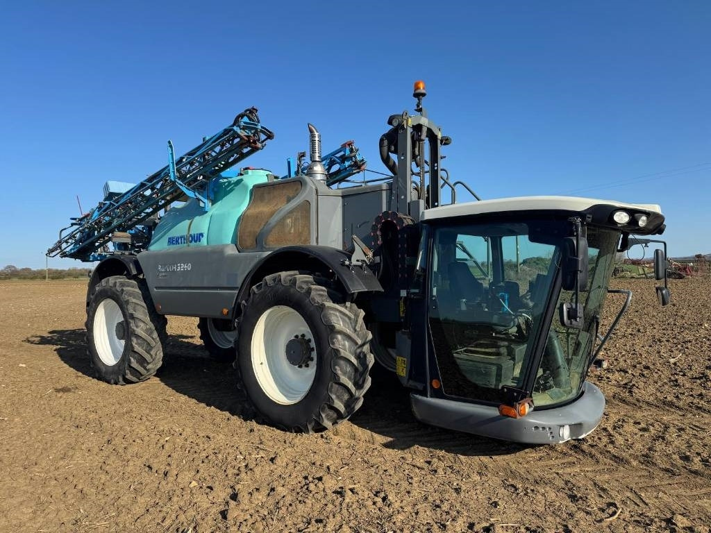 Berthoud Raptor 3240 24m - Self-propelled sprayer: picture 5 Berthoud Raptor 3240 24m - Self-propelled sprayer: picture 5