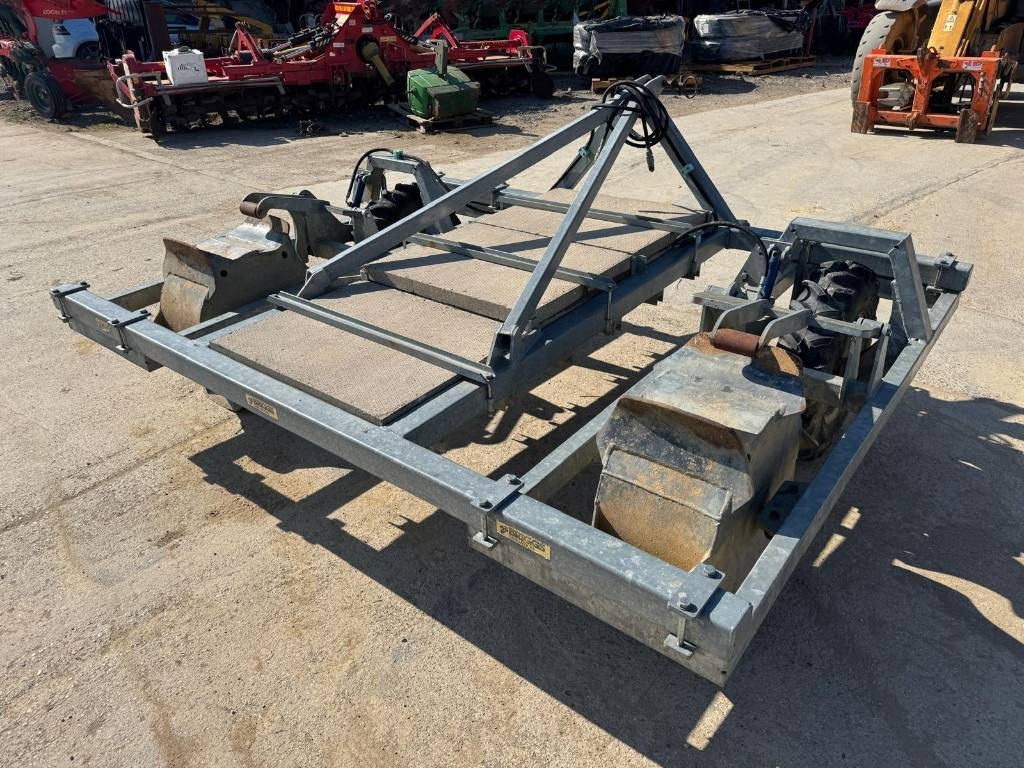 Briggs Tied Ridger - Potato equipment: picture 5 Briggs Tied Ridger - Potato equipment: picture 5