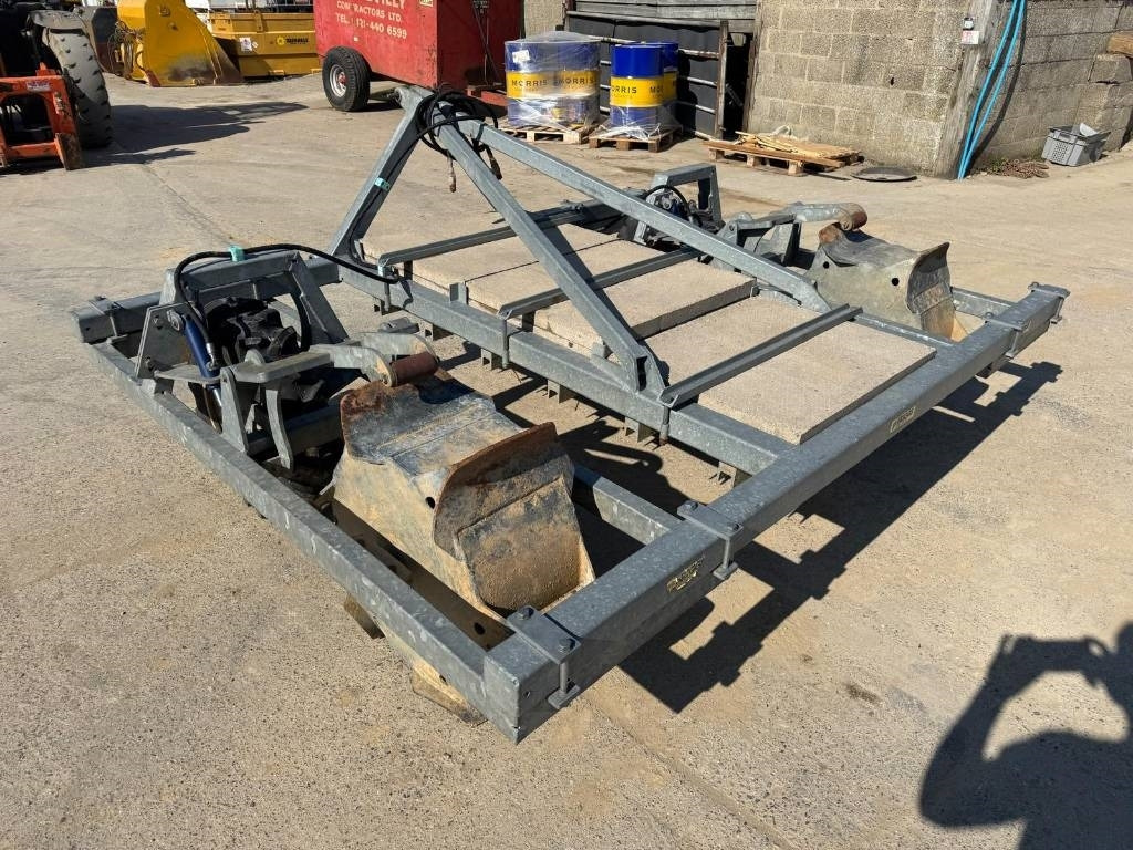 Briggs Tied Ridger - Potato equipment: picture 3 Briggs Tied Ridger - Potato equipment: picture 3