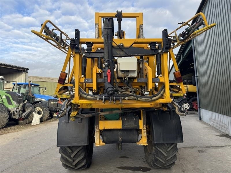 Chafer Guardian 4000L 30m Trailed Sprayer - Tractor mounted sprayer: picture 4 Chafer Guardian 4000L 30m Trailed Sprayer - Tractor mounted sprayer: picture 4
