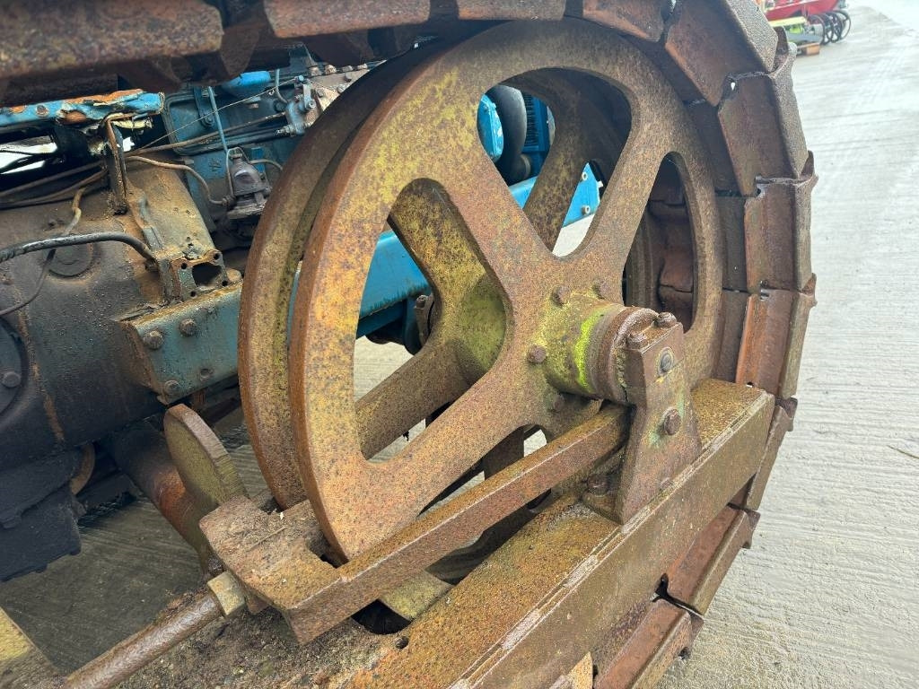 Fordson Major Crawler - Farm tractor: picture 5 Fordson Major Crawler - Farm tractor: picture 5