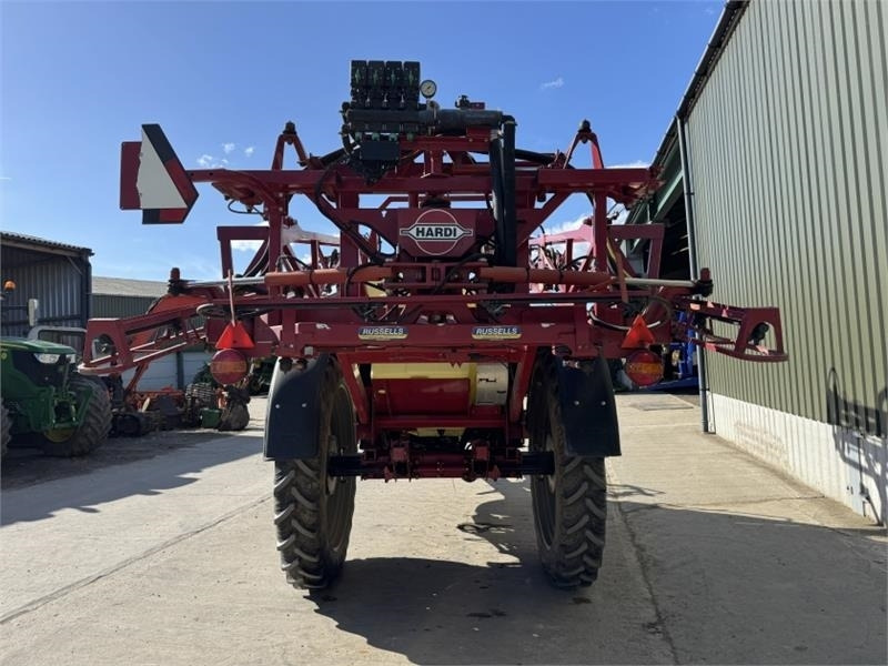 Hardi Navigator 3000 24m Trailed Sprayer - Tractor mounted sprayer: picture 3 Hardi Navigator 3000 24m Trailed Sprayer - Tractor mounted sprayer: picture 3