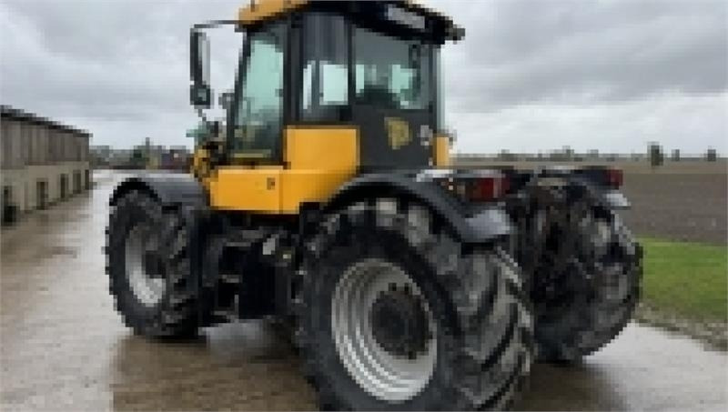 JCB 3185 Fastrac Smoothshift - Farm tractor: picture 2 JCB 3185 Fastrac Smoothshift - Farm tractor: picture 2