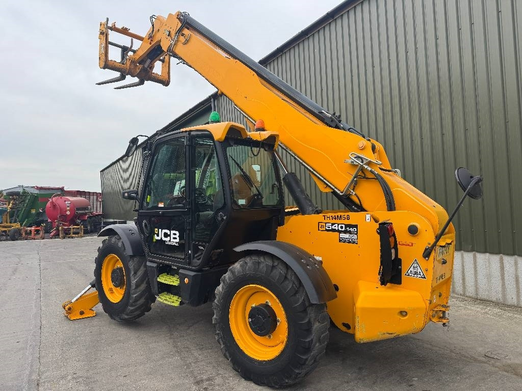 JCB 540-140 HiViz - Telescopic handler: picture 4 JCB 540-140 HiViz - Telescopic handler: picture 4