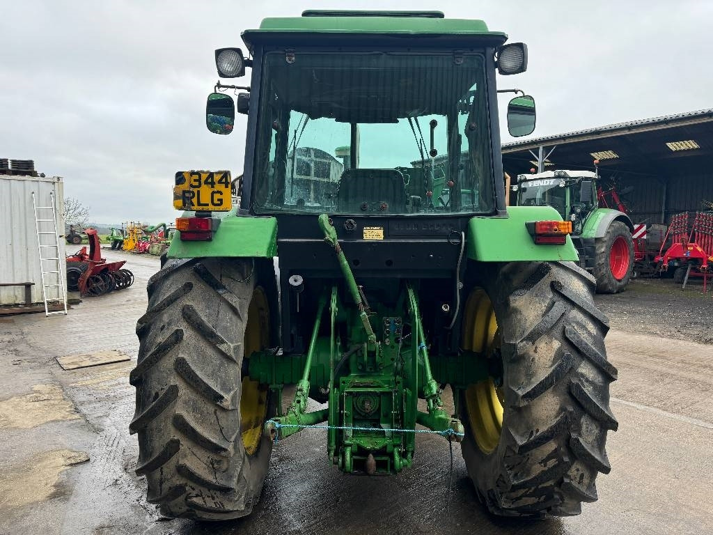John Deere 3650 - Farm tractor: picture 5 John Deere 3650 - Farm tractor: picture 5