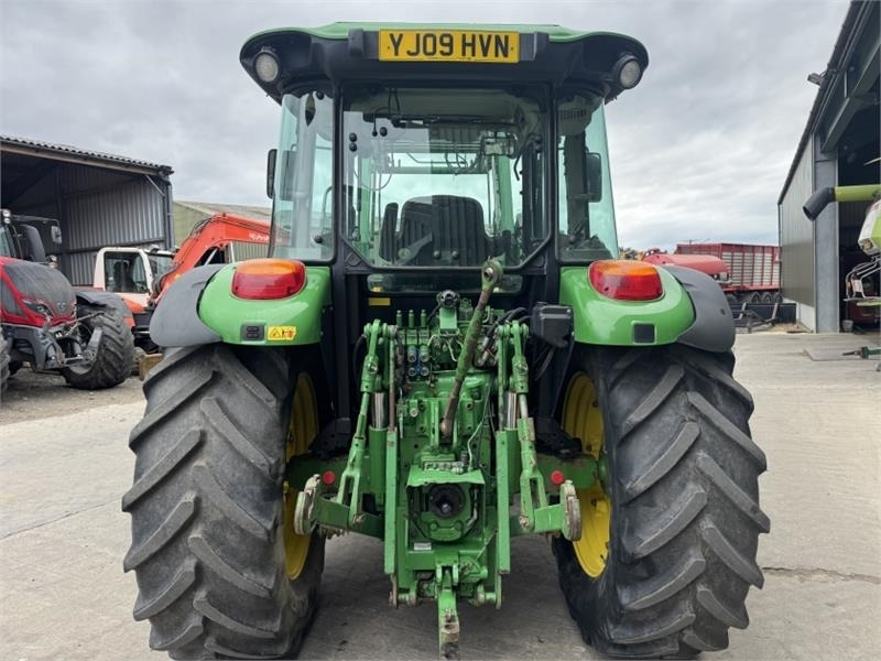 John Deere John Deere 5100R c/w 583 Loader **Low Hours** - Farm tractor: picture 5 John Deere John Deere 5100R c/w 583 Loader **Low Hours** - Farm tractor: picture 5