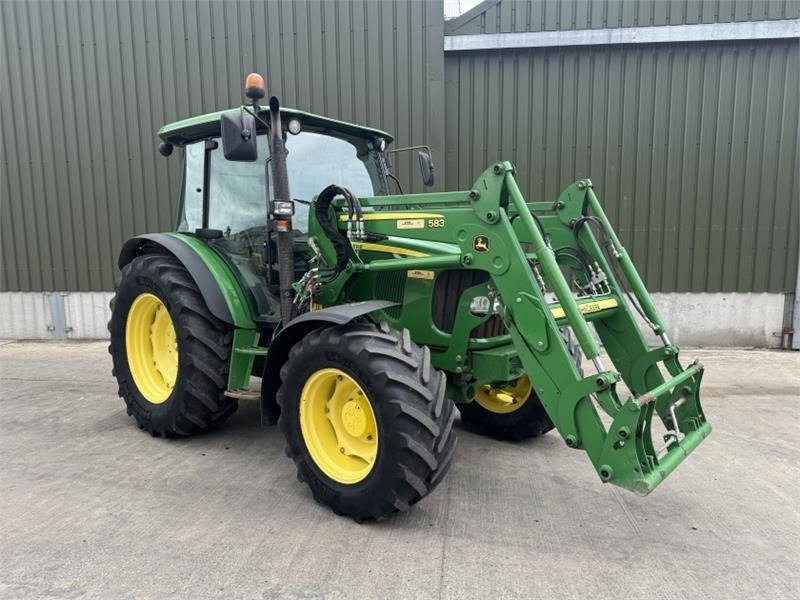 John Deere John Deere 5100R c/w 583 Loader **Low Hours** - Farm tractor: picture 3 John Deere John Deere 5100R c/w 583 Loader **Low Hours** - Farm tractor: picture 3