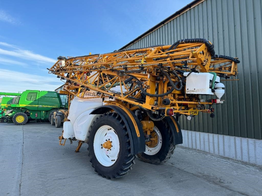 Knight Trailblazer 4200L 36M Trailed Sprayer - Trailed sprayer: picture 4 Knight Trailblazer 4200L 36M Trailed Sprayer - Trailed sprayer: picture 4