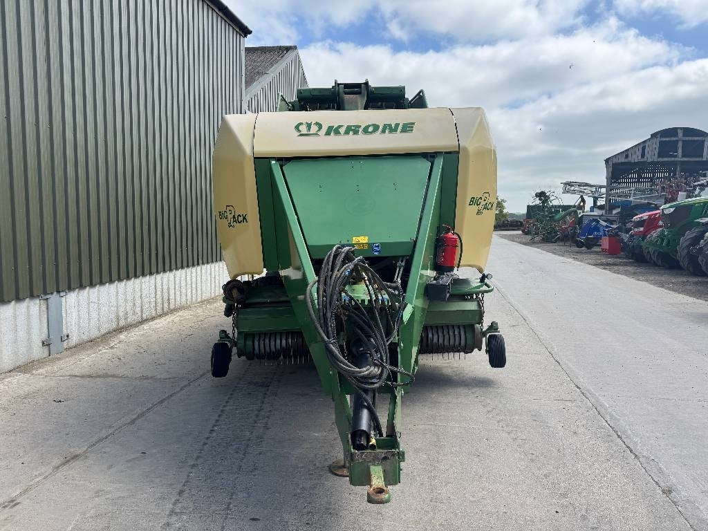 Krone Big Pack 12130 - Square baler: picture 5 Krone Big Pack 12130 - Square baler: picture 5