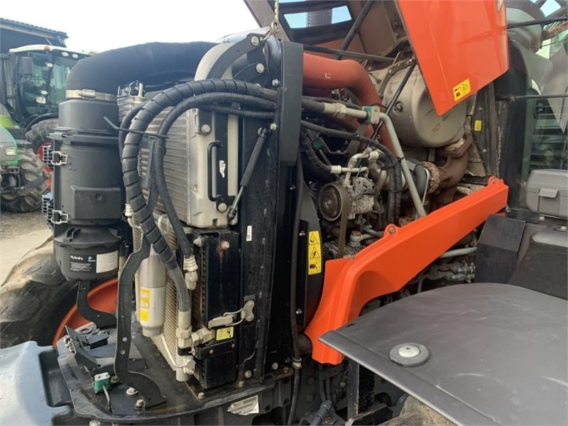 Farm tractor Kubota M7131: picture 10 Farm tractor Kubota M7131: picture 10