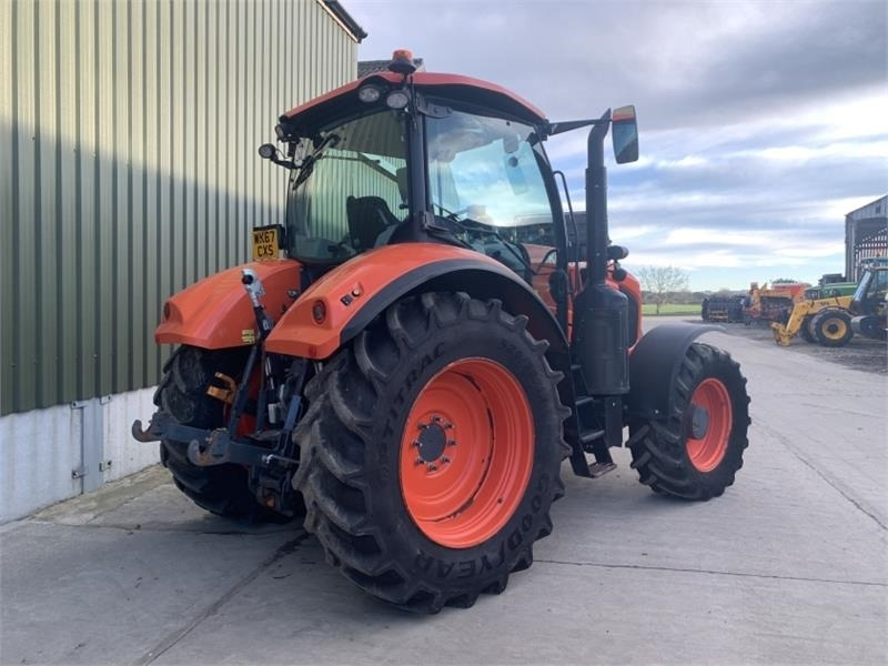 Kubota M7131 - Farm tractor: picture 4 Kubota M7131 - Farm tractor: picture 4