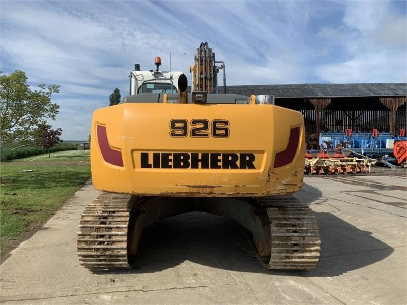 Liebherr 926 Excavator - Articulated dump truck: picture 5 Liebherr 926 Excavator - Articulated dump truck: picture 5