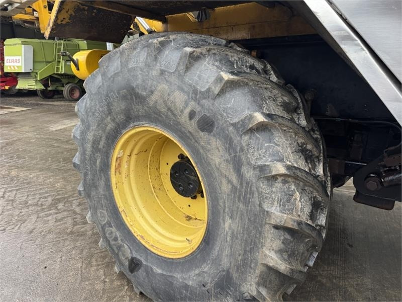 Leasing of Lite-Trac 5500 24m Self Propelled Sprayer  Lite-Trac 5500 24m Self Propelled Sprayer: picture 13