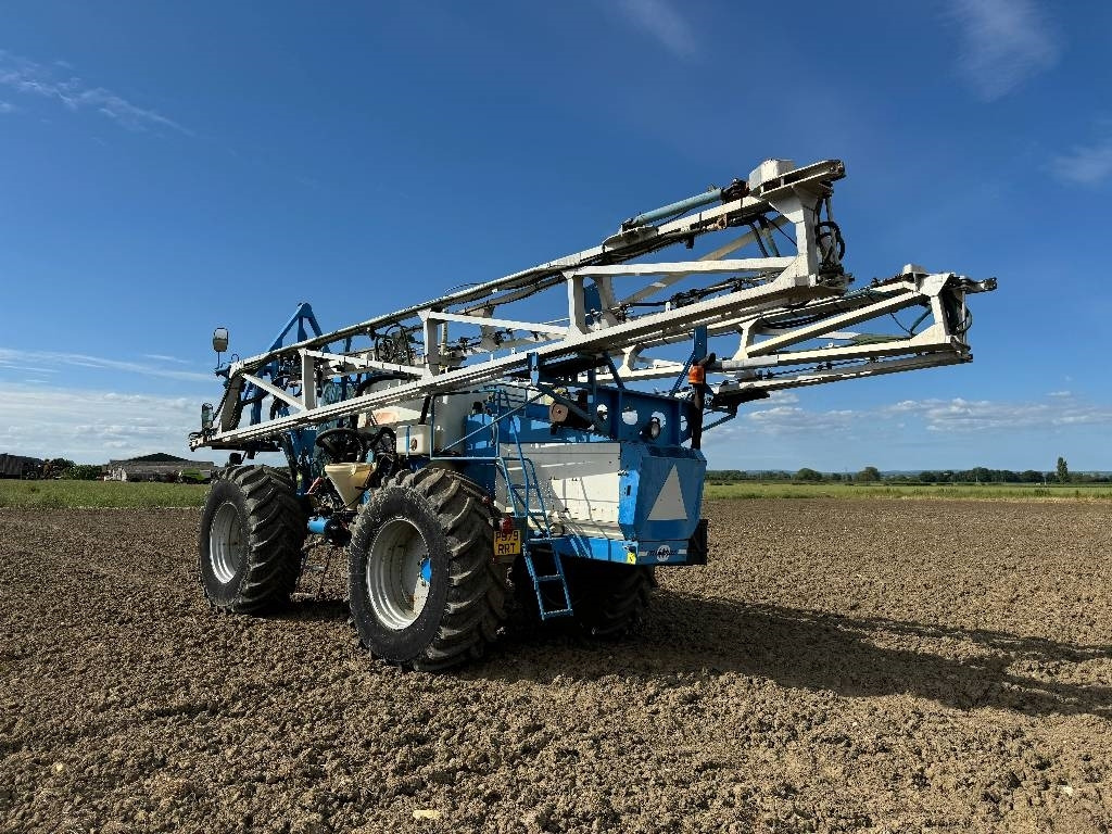 Matrot M44D 36m Self Propelled Sprayer - Self-propelled sprayer: picture 2 Matrot M44D 36m Self Propelled Sprayer - Self-propelled sprayer: picture 2