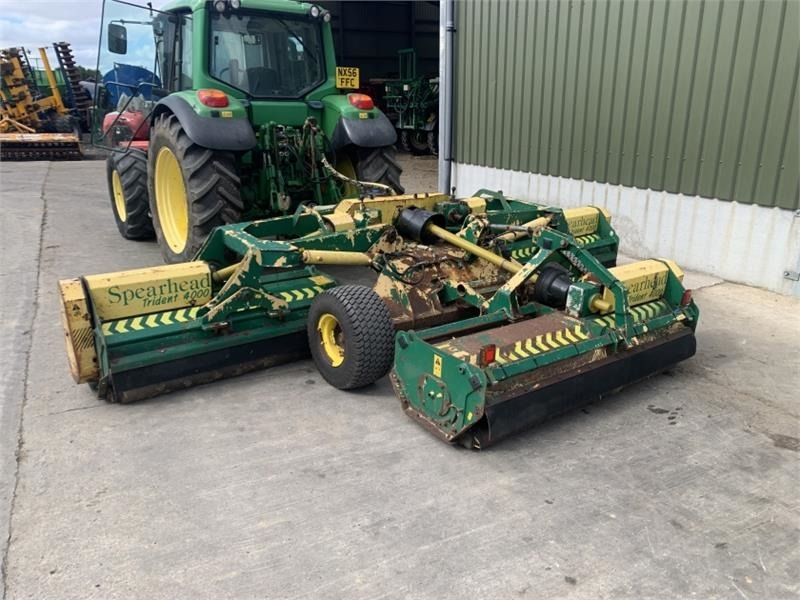 Spearhead Trident 4000 4M Folding Flail Mower - Mower: picture 1 Spearhead Trident 4000 4M Folding Flail Mower - Mower: picture 1